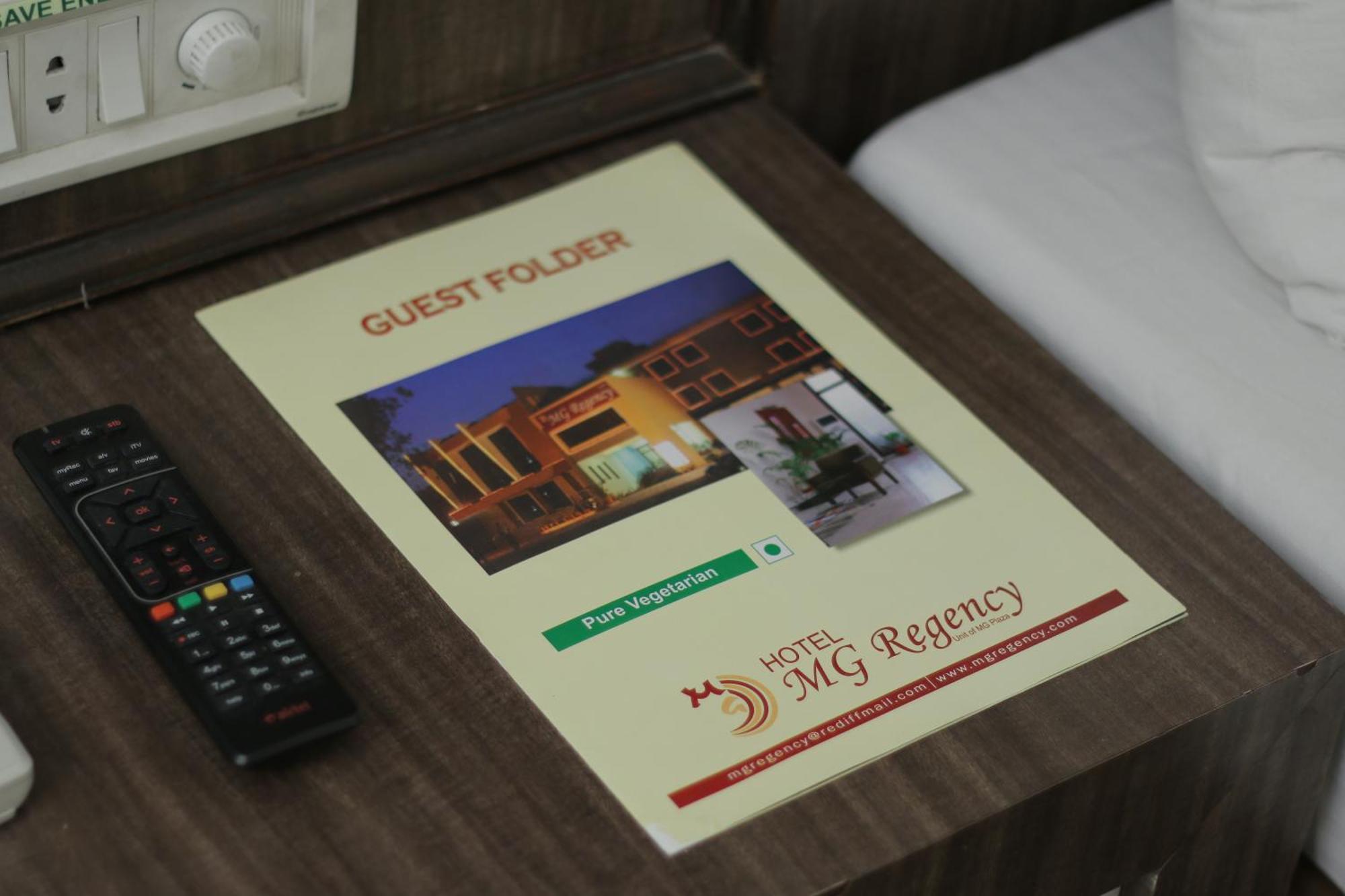 Hotel Mg Regency Baddi Exterior foto